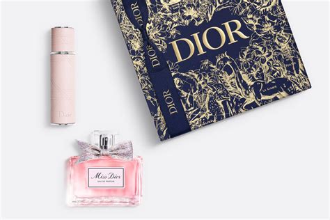 Dior presents a unique pop